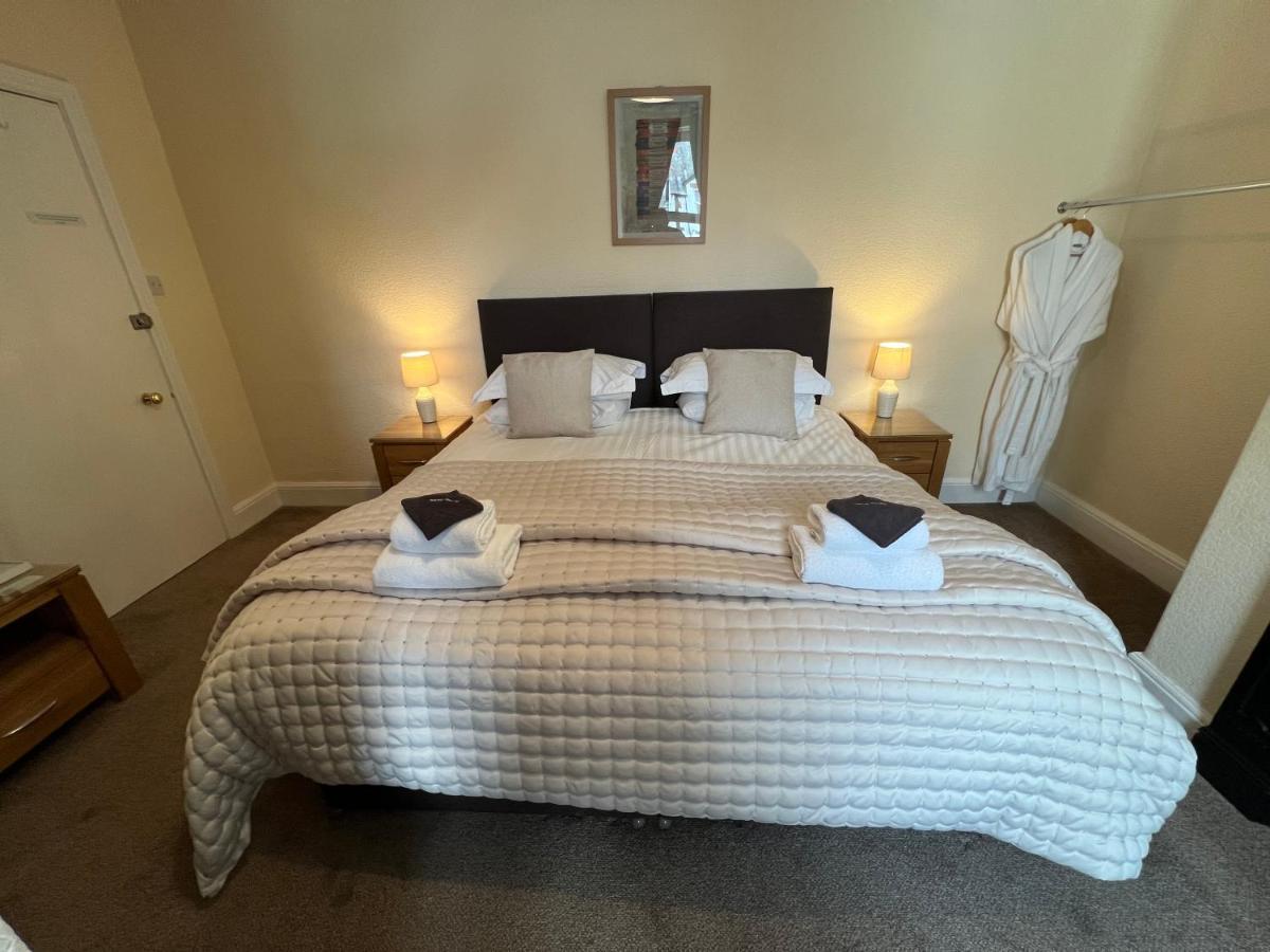 Dolly Waggon Guest House Кесвик Екстериор снимка