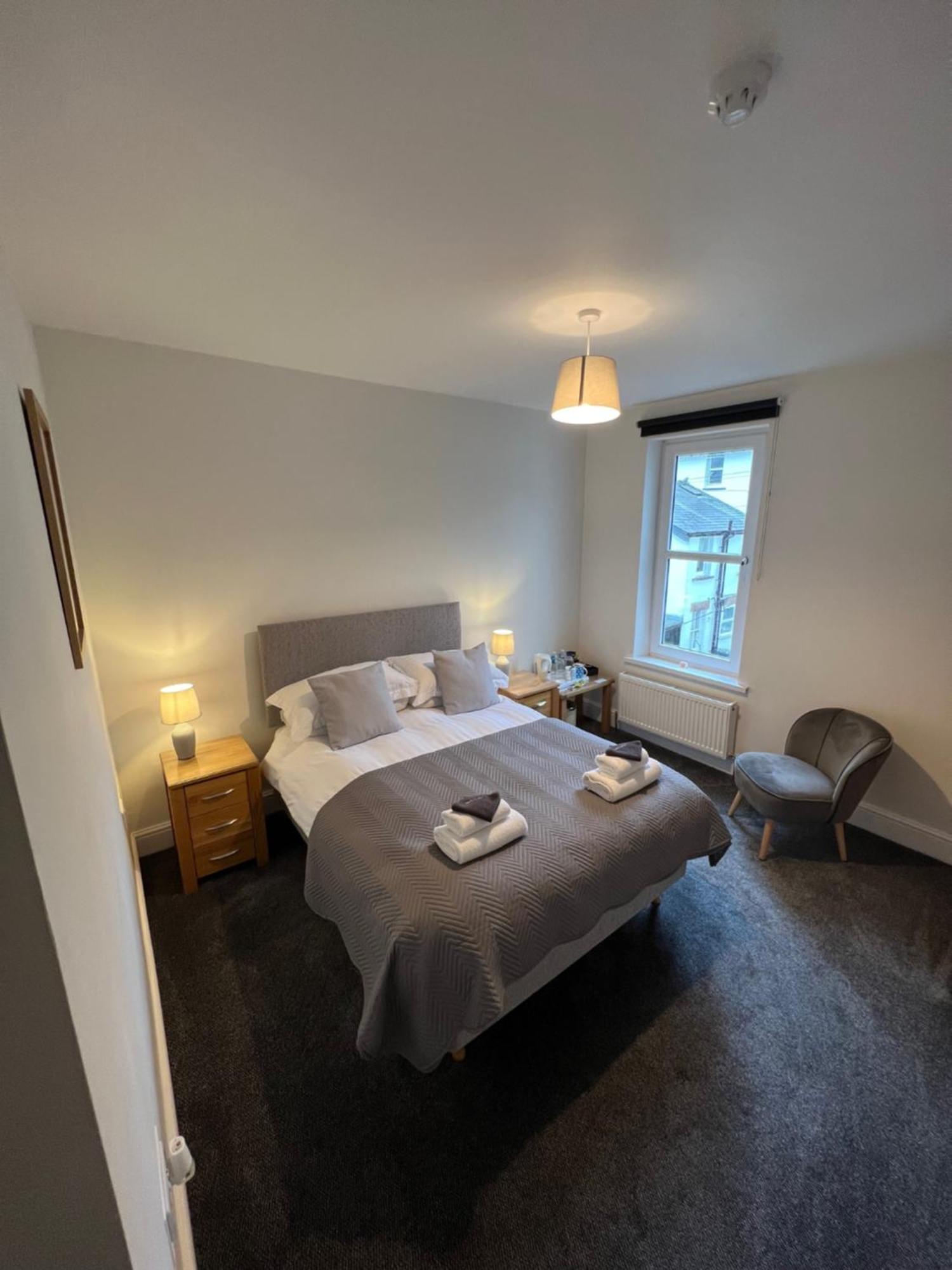 Dolly Waggon Guest House Кесвик Екстериор снимка